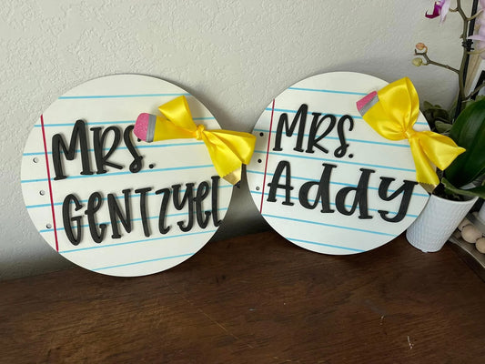 Custom 11.5” 3D Notebook Rounds – Personalized Teacher Name Sign