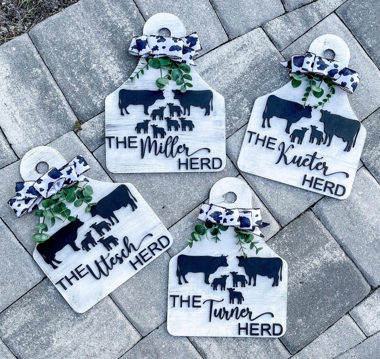 Custom Cattle Tags – Personalized Wooden Family Sign (10.5"x14")